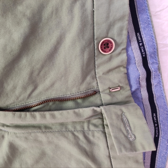 Benedict Chinos - Picture 5 of 9